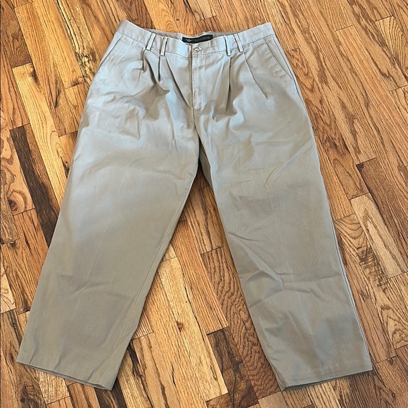Dockers Other - Men's Dockers Classic Tan Pants